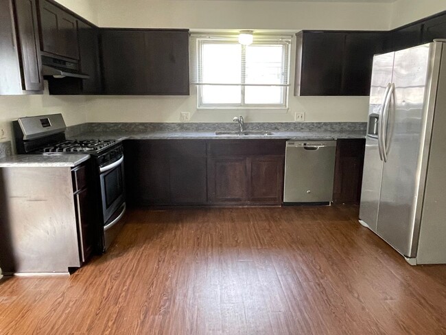 Building Photo - Fraser - 3 Bedroom Ranch with basement and garage.  Immediate Occupancy!