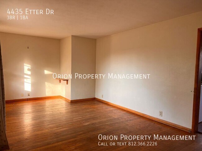 Building Photo - 4435 E Etter Dr