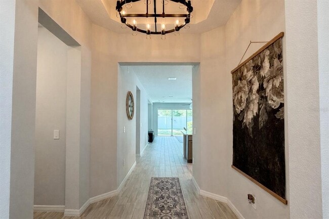 Building Photo - 2679 Ridgetop Ln