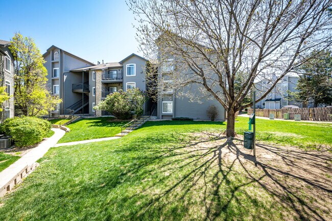 Building Photo - 2575 S Syracuse Way