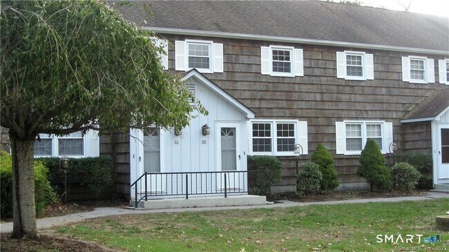 Building Photo - 1981 CT-12