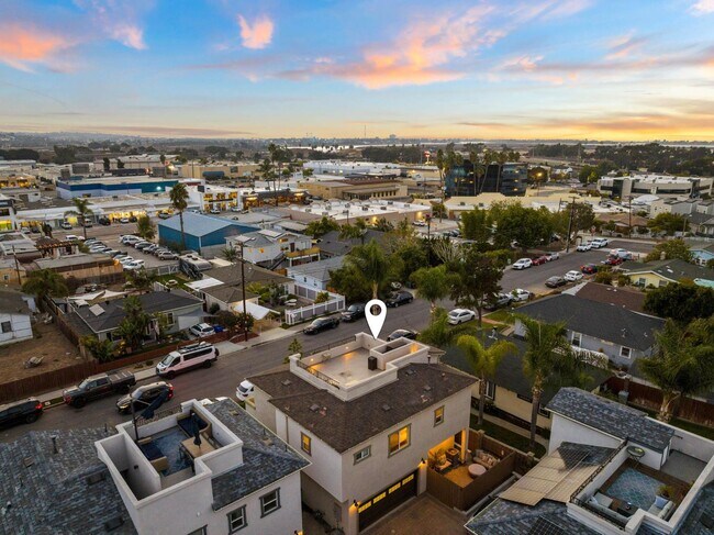 Building Photo - 5051 Savannah St