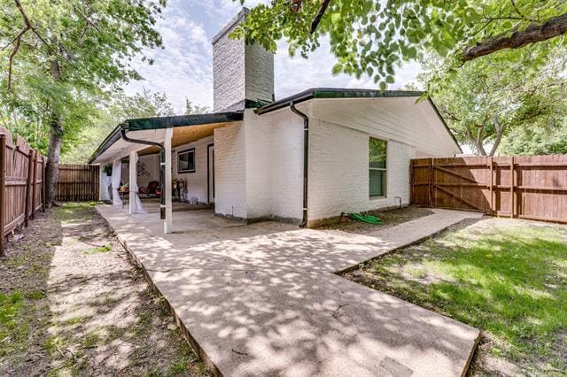 Building Photo - 233 Colonel Dr