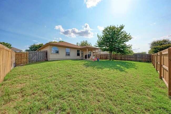 Building Photo - 114 Killian Loop