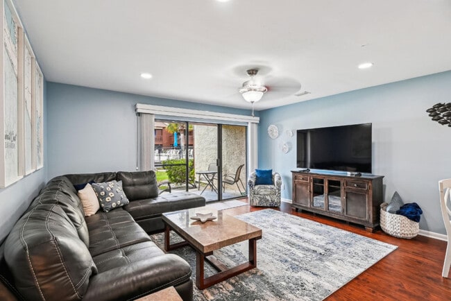 Building Photo - 17751 Panama City Beach Pkwy