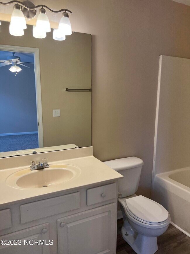 Building Photo - 4215 Williamsbrook Ln