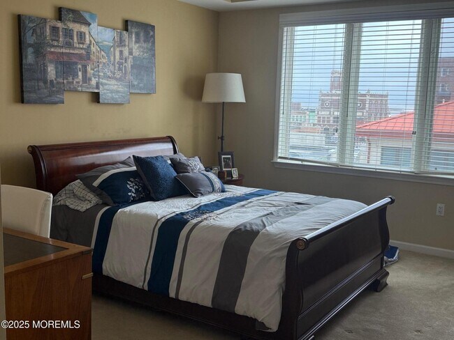 Building Photo - 1501 Ocean Ave