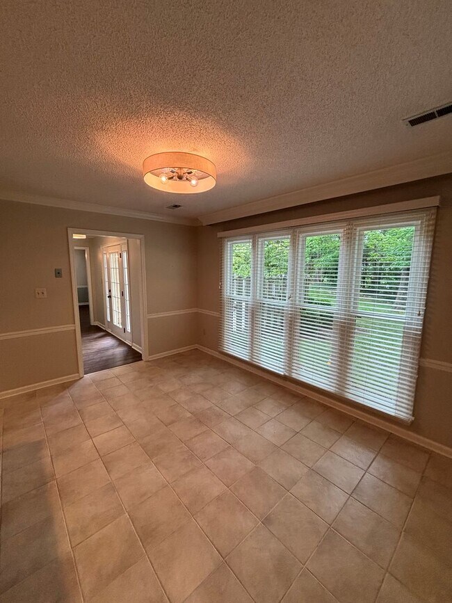 Building Photo - West Knoxville Townhouse
