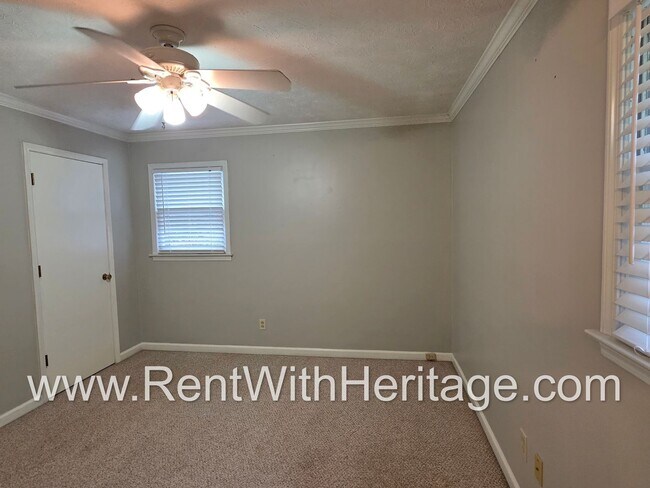 Building Photo - WOW! Fantastic 4Bedroom/ 2 Bath Ranch With All The Upgrades / Great Location / Popular Alexander ...