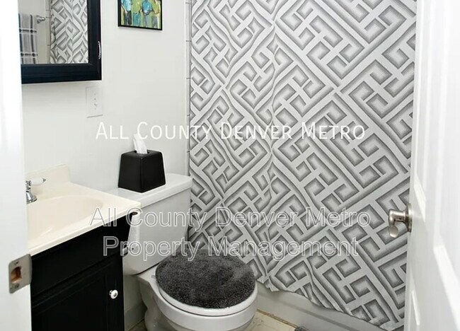 Building Photo - 9241 W 100th Cir