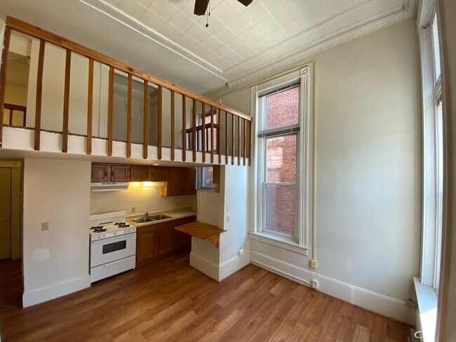 Living Area - 401 Jay St
