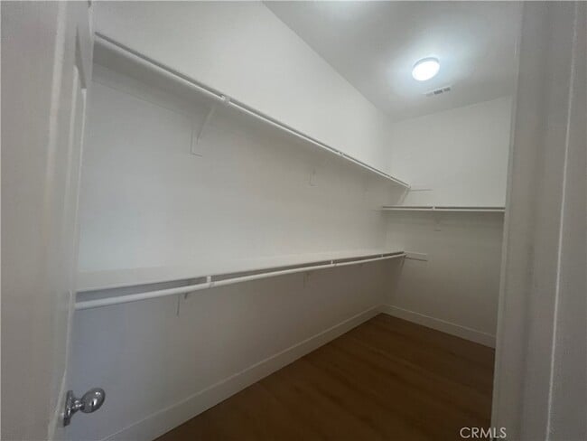 Building Photo - 77184 California Dr