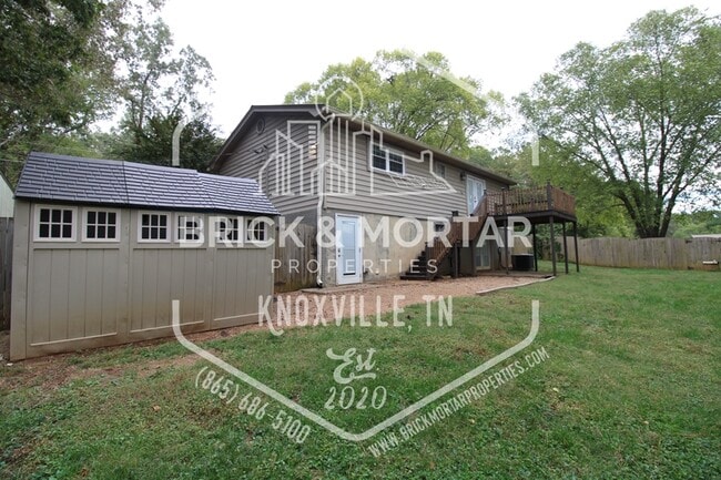 Building Photo - 1400 Mt Vista Dr