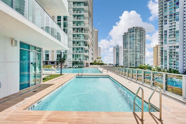 Building Photo - 330 Sunny Isles Blvd