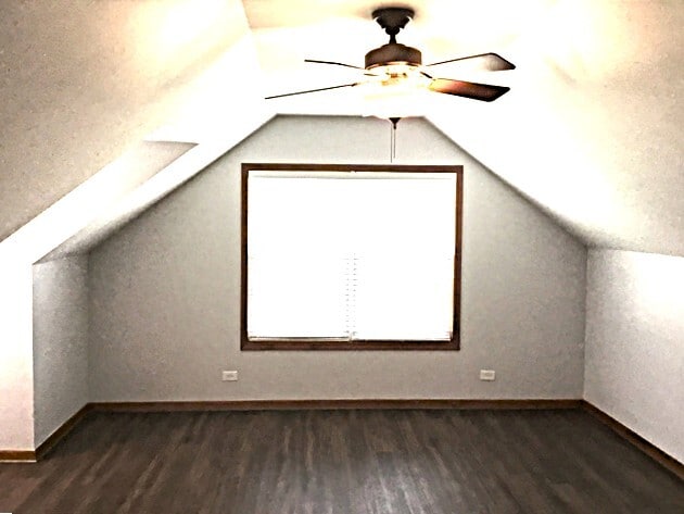 Building Photo - 544 W Barberry Cir