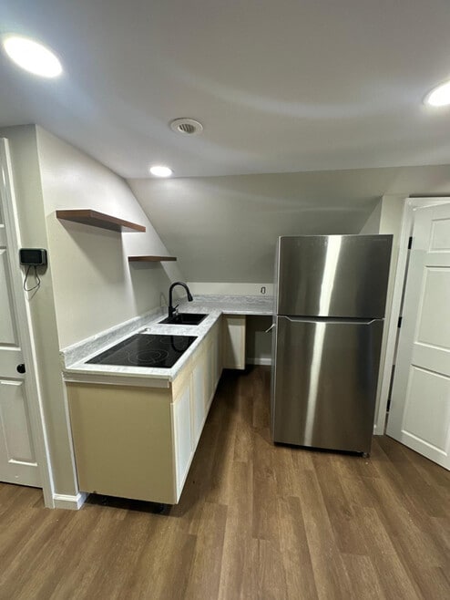 Building Photo - 0 Leah St