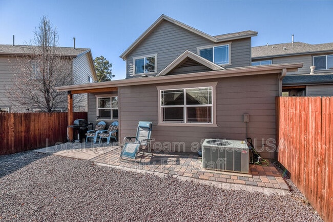 Building Photo - 3716 E Jacamar Dr