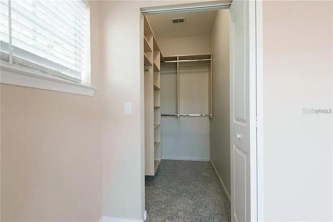 Building Photo - 4207 S Dale Mabry Hwy