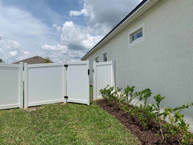 Building Photo - 32 Olivine Ct