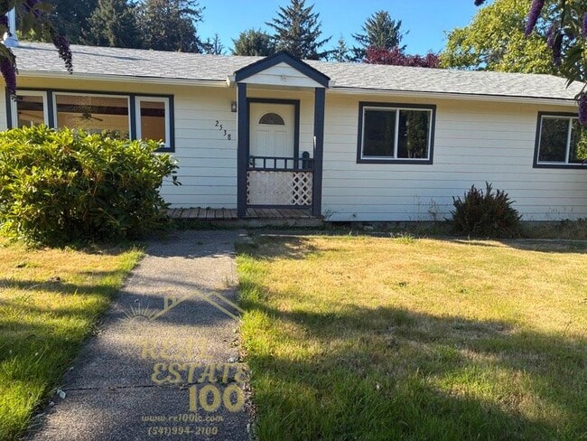 Primary Photo - 2538 NE 33rd St