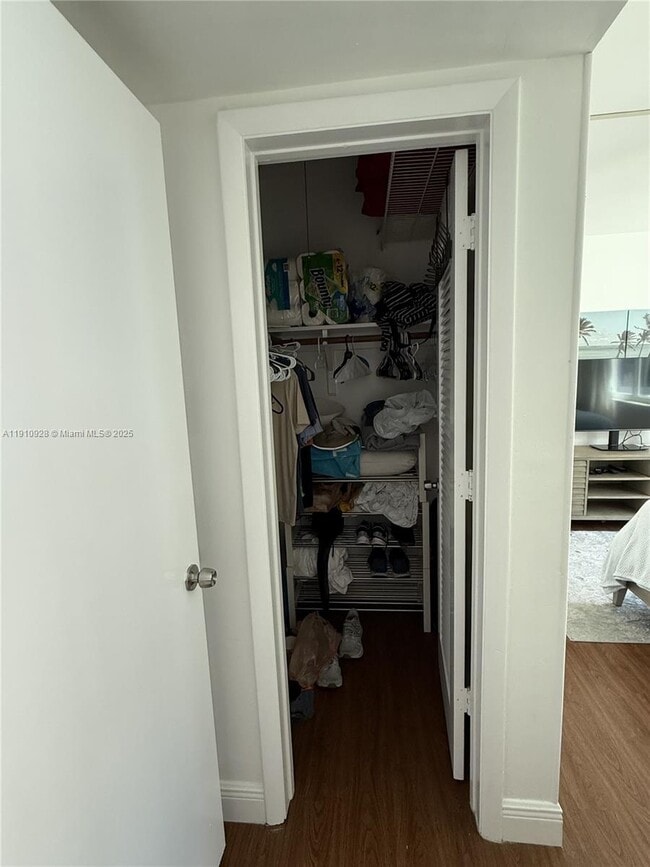 Building Photo - 1750 S Ocean Blvd