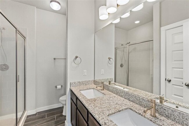 Building Photo - 334 Creekside Curve