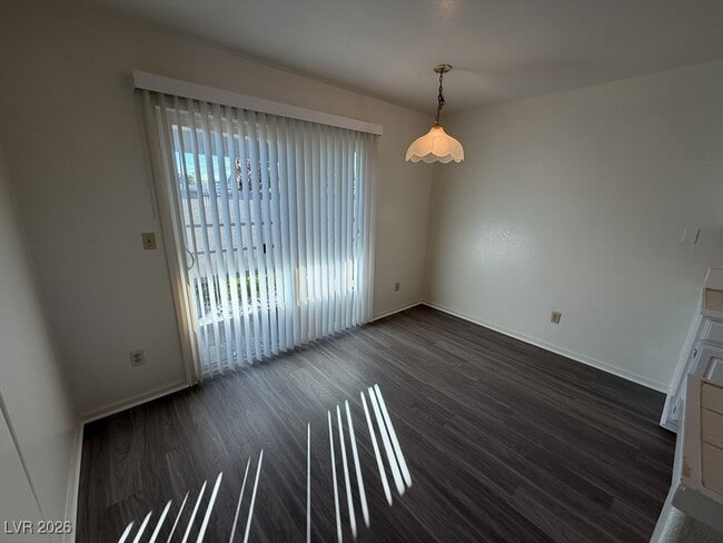 Building Photo - 275 N Lamb Blvd