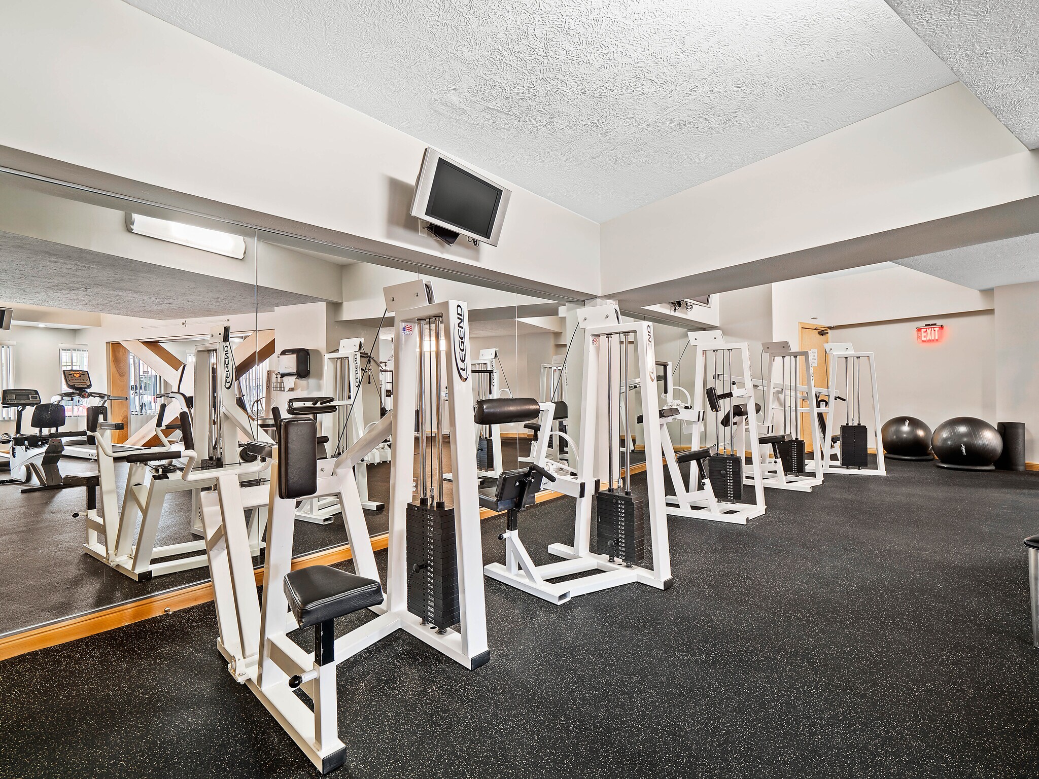 Gym - 2222 Detroit Ave