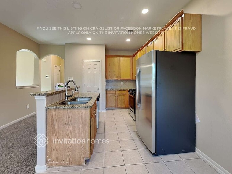 Building Photo - 12226 South Palm Lake Drive