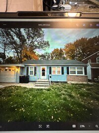 Building Photo - Quaint 1 bedroom house