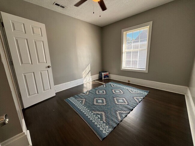 Building Photo - COMING SOON! 3 Bedroom House in Gastonia! DEPOSIT-FREE Renting option thru OBLIGO! Deposit Altern...