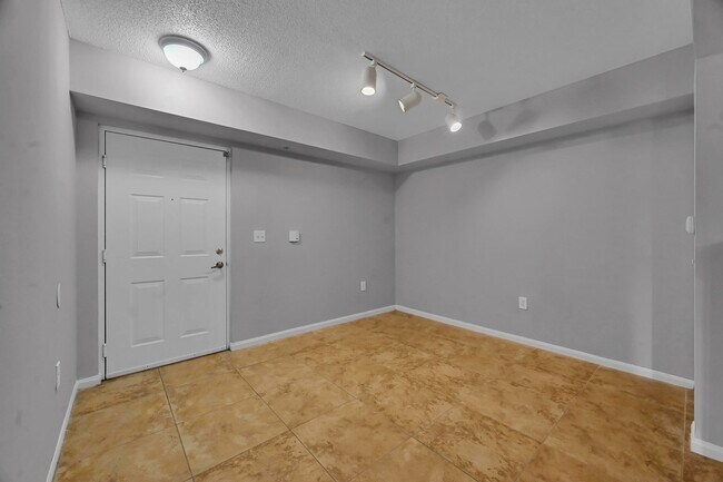 Building Photo - 3638 NW Mediterranean Ln