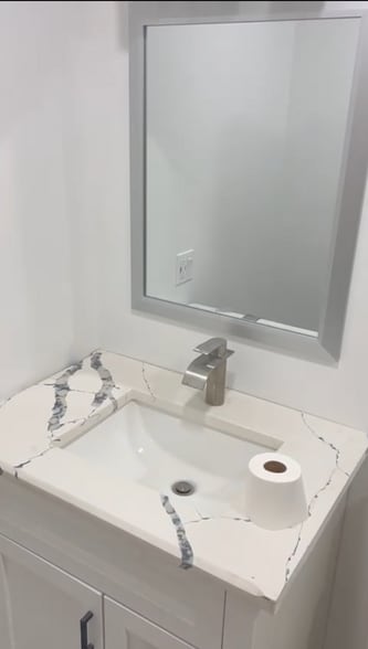 Building Photo - 20137 Woodale St