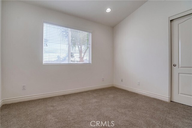 Building Photo - 623 Aviation Way