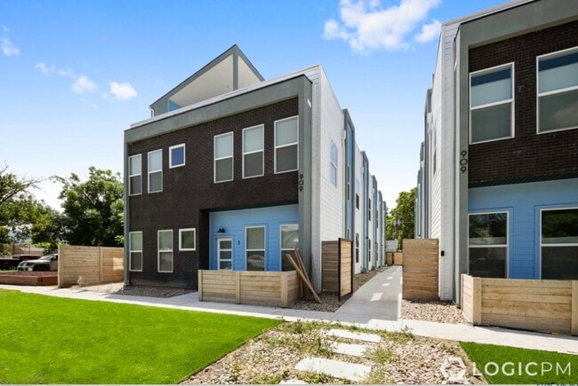 Primary Photo - Stunning Mid-Row Townhome Near Downtown SLC!