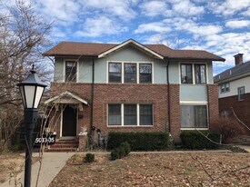 Building Photo - 5033 Walnut Street