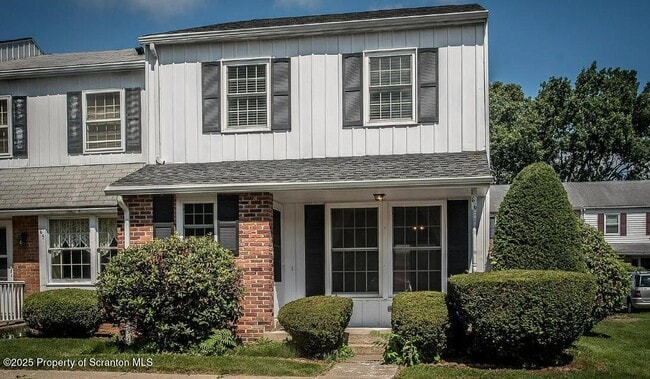 Building Photo - 166 Haverford Dr