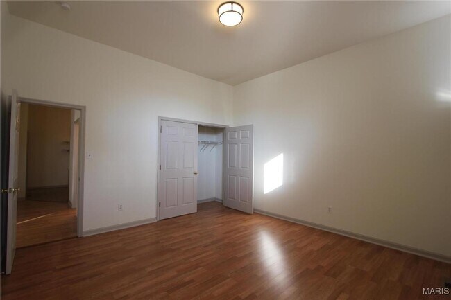 Building Photo - 2307 S 39th St