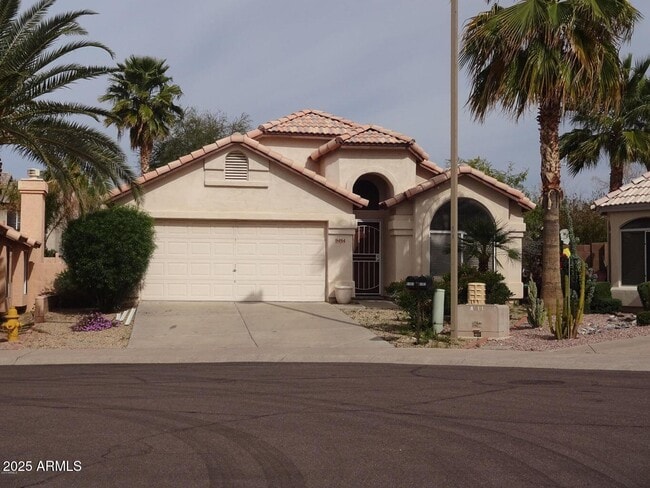 Building Photo - 9484 E Hillery Way