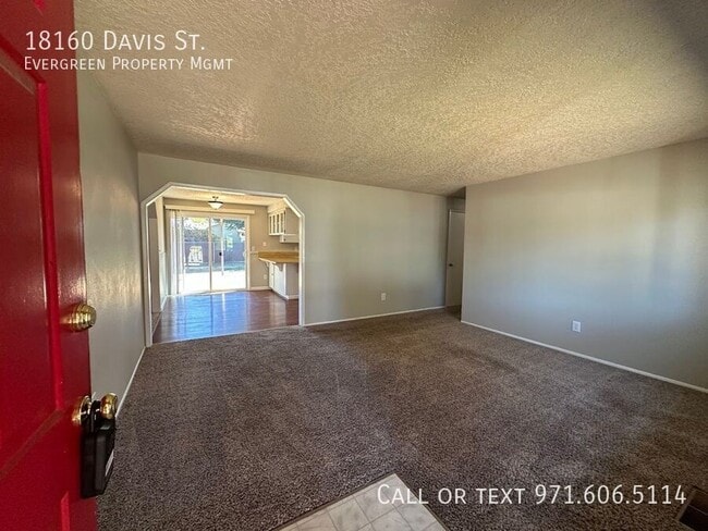 Building Photo - 18160 Davis St