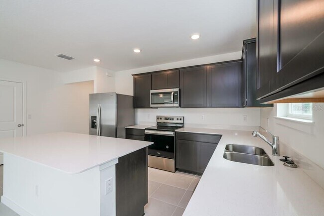 Building Photo - 3635 Benham Rise Rd