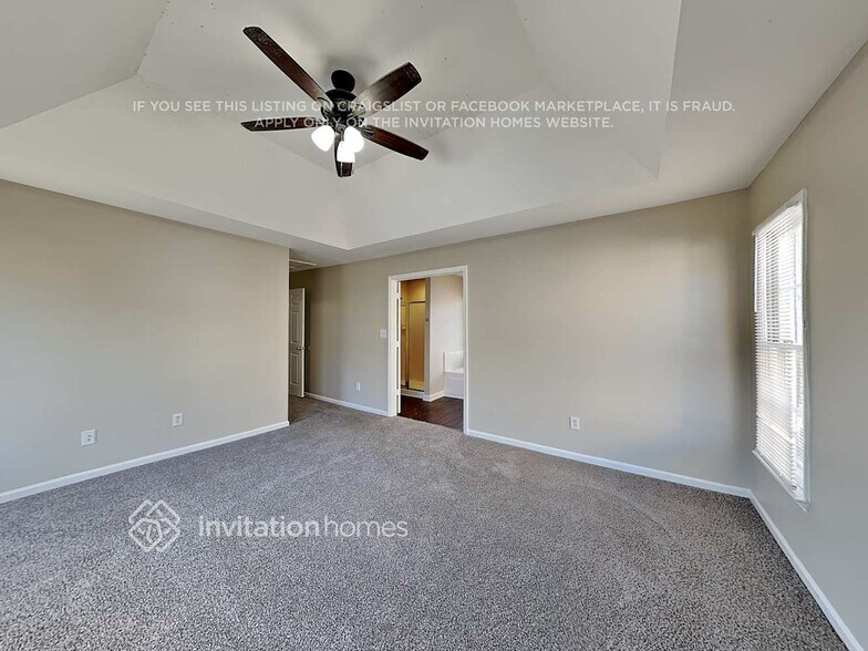 Building Photo - 649 Watson Cove