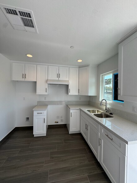 Kitchen - 1128 Jefferson St