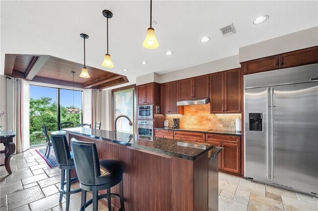 Building Photo - 18269 Colony Dr Dr