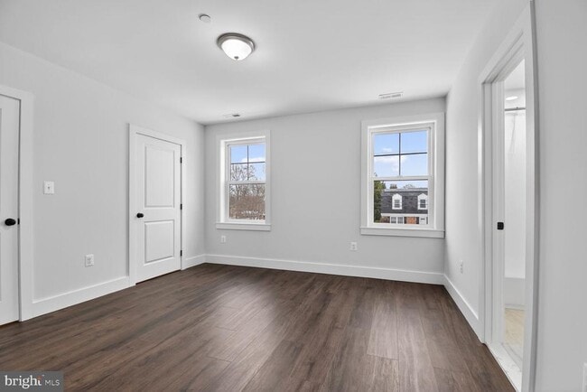 Building Photo - 13102 Ideal Dr