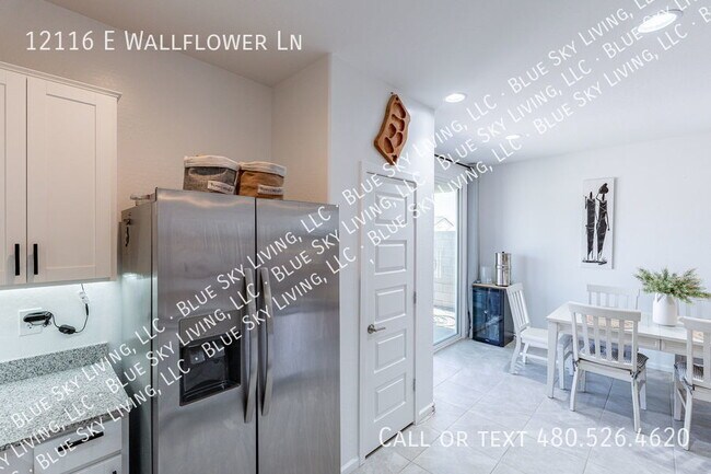Building Photo - 12116 E Wallflower Ln