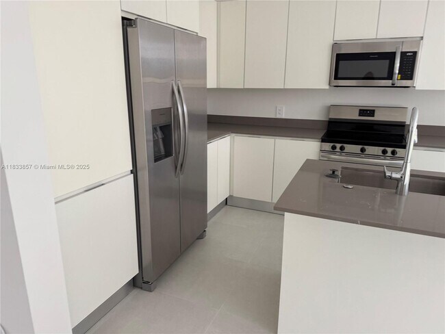 Building Photo - 34513 SW 191st Ct