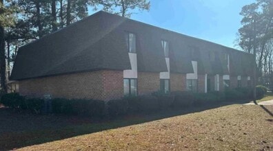 Building Photo - 615 Carter Ln