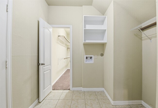 Building Photo - 4802 Taylor Drive