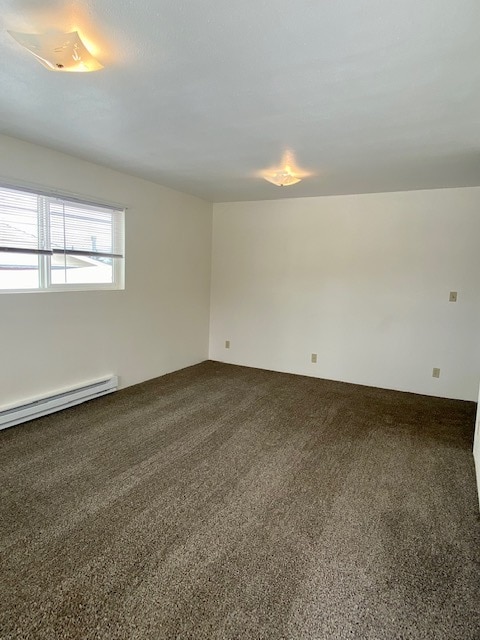 Building Photo - 916 Elk St